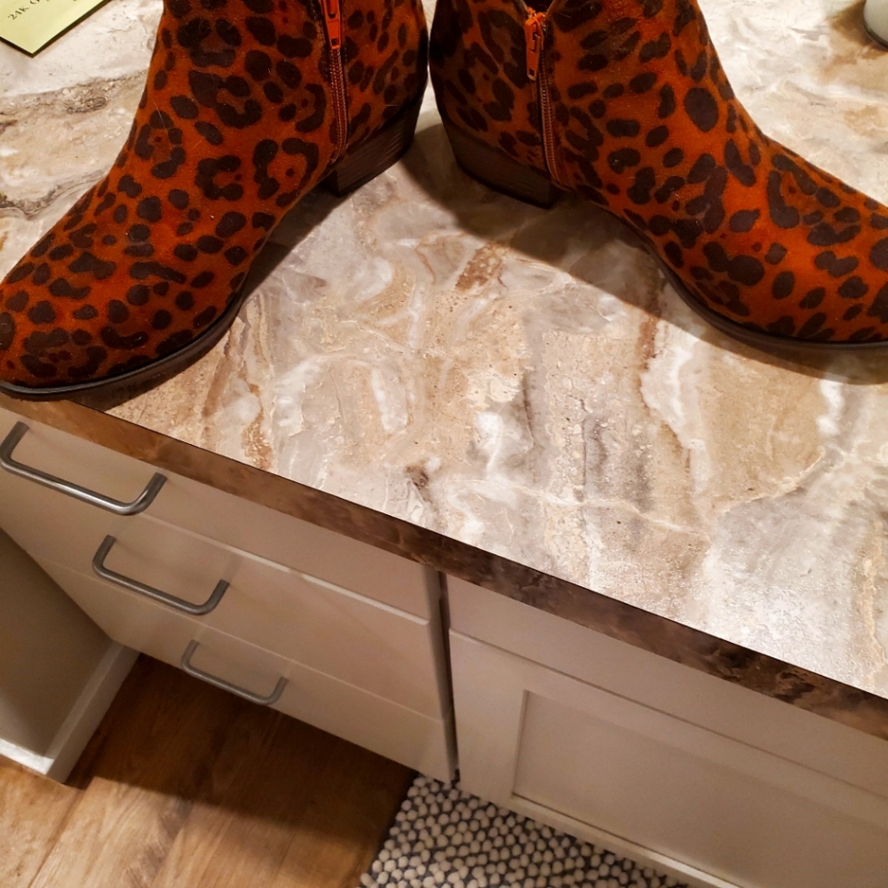 Size 11, shorties leopard print.